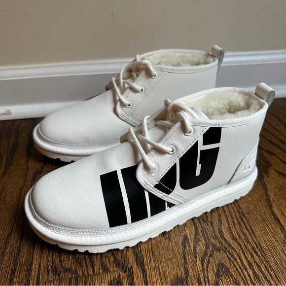 UGG Shoes - White and black Ugg Neumel boots! Winter, Fall, Spring 🌸